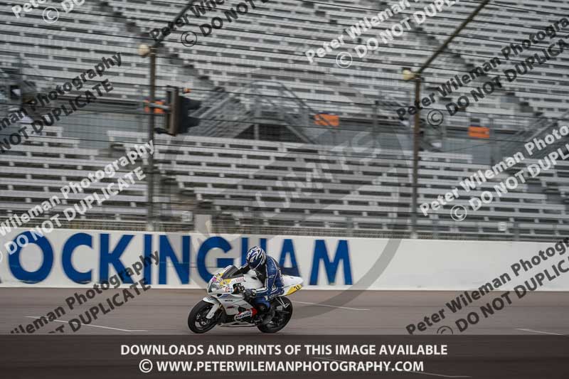 Rockingham no limits trackday;enduro digital images;event digital images;eventdigitalimages;no limits trackdays;peter wileman photography;racing digital images;rockingham raceway northamptonshire;rockingham trackday photographs;trackday digital images;trackday photos